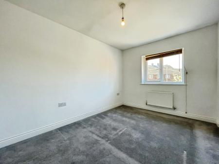 1 bedroom Flat to let in Empress Matilda Gardens, Milton Keynes, MK12