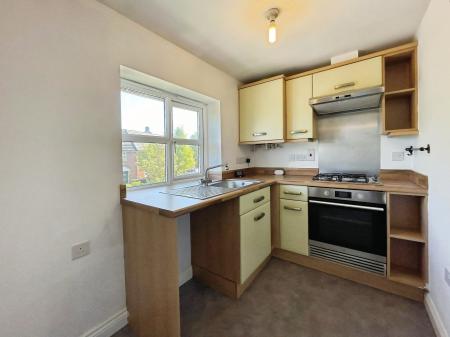 1 bedroom Flat to let in Empress Matilda Gardens, Milton Keynes, MK12