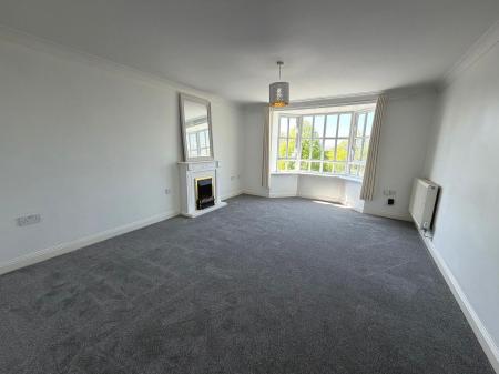 2 bedroom Flat to let in Knaresborough Court, Bletchley, Milton Keynes, MK3