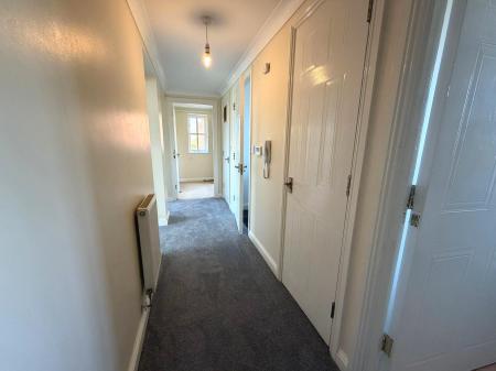 2 bedroom Flat to let in Knaresborough Court, Bletchley, Milton Keynes, MK3