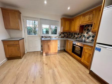 2 bedroom Terraced House to let in Woolrich Gardens, Stony Stratford, Milton Keynes, MK11