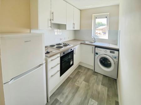2 bedroom Maisonette to let in Coldeaton Lane, Emerson Valley, Milton Keynes, MK4