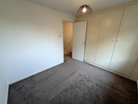 2 bedroom Terraced House to let in Pettingrew Close, Walnut Tree, Milton Keynes, MK7