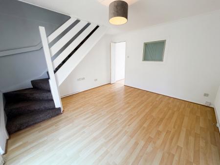 2 bedroom Detached house to let in Hadley Place, Bradwell Common, Milton Keynes, MK13