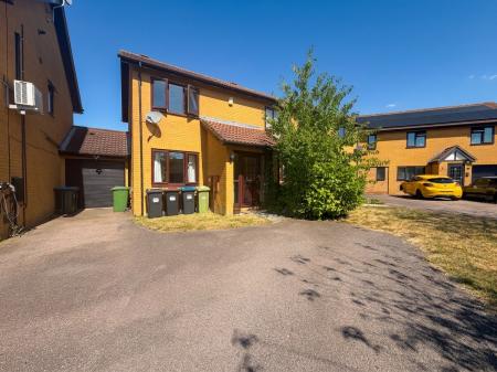 Sullivan Crescent, Browns Wood, Milton Keynes, MK7