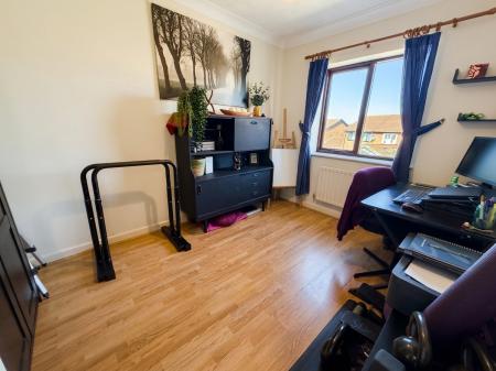 2 bedroom Detached house to let in Sullivan Crescent, Browns Wood, Milton Keynes, MK7