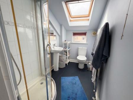 2 bedroom Terraced House to let in Caldecotte Street, Newport Pagnell, Milton Keynes, MK16