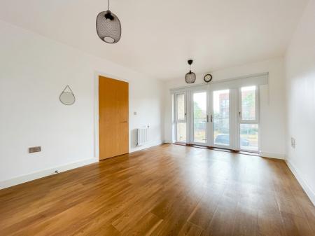 3 bedroom Town house to let in Atlas Way, Oakgrove, Milton Keynes, MK10