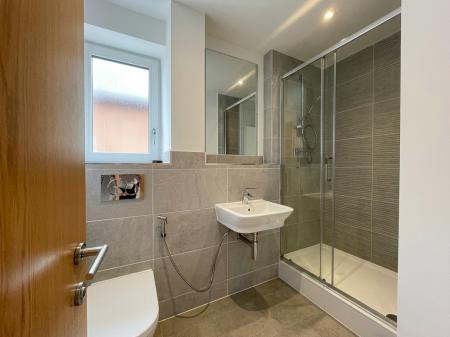 3 bedroom Town house to let in Atlas Way, Oakgrove, Milton Keynes, MK10