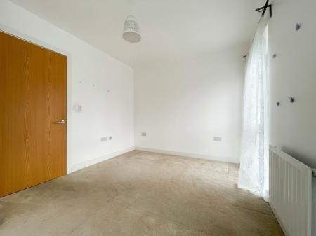 3 bedroom Town house to let in Atlas Way, Oakgrove, Milton Keynes, MK10