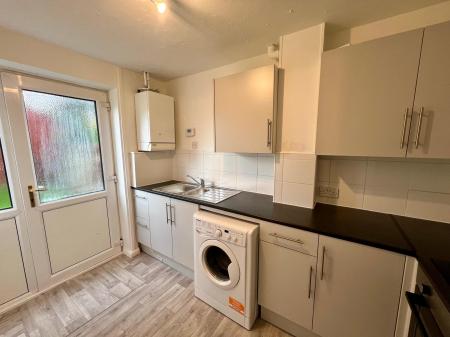 2 bedroom Terraced House to let in The Boundary, Oldbrook, Milton Keynes, MK6