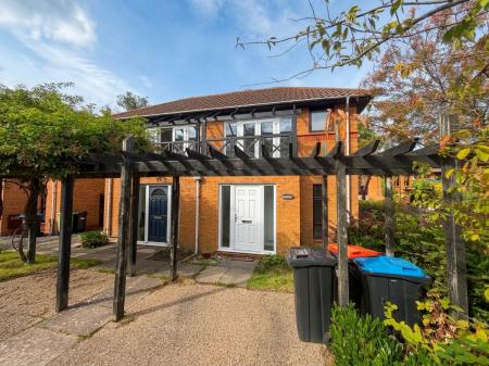 2 bedroom Semi-detached house to let in Cockerell Grove, Shenley Lodge, Milton Keynes, MK5