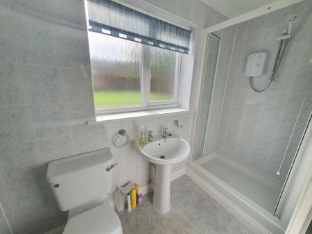4 bedroom Semi-detached house to let in Western Drive, Hanslope, Milton Keynes, MK19