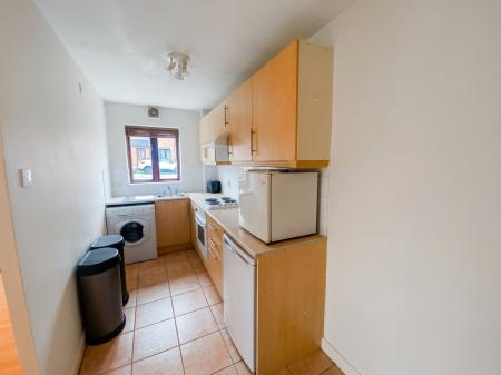 1 bedroom Semi-detached house to let in Rillington Gardens, Emerson Valley, Milton Keynes, MK4