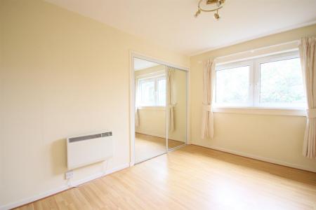 2 bedroom Flat for sale in Fleurs Crescent, Forres
