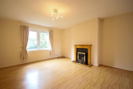 2 bedroom Flat for sale in Fleurs Crescent, Forres