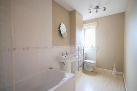 2 bedroom Flat for sale in Fleurs Crescent, Forres