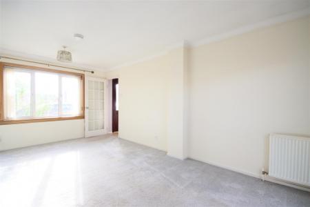 2 bedroom Semi-detached house for sale in Thornhill Road, Elgin