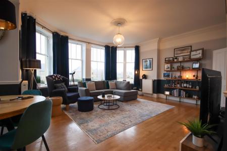 2 bedroom Apartment for sale in Marine Court, Lossiemouth