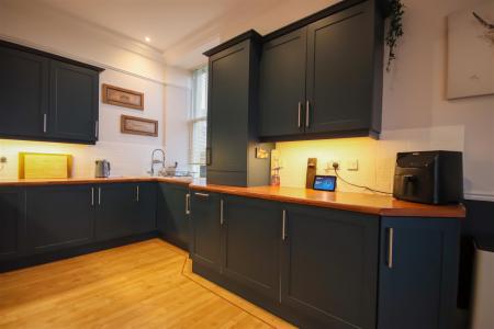 2 bedroom Apartment for sale in Marine Court, Lossiemouth