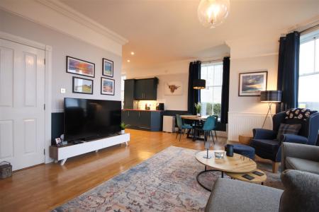 2 bedroom Apartment for sale in Marine Court, Lossiemouth