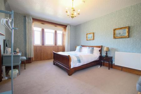 7 bedroom Semi-detached house for sale in Conval Street, Dufftown