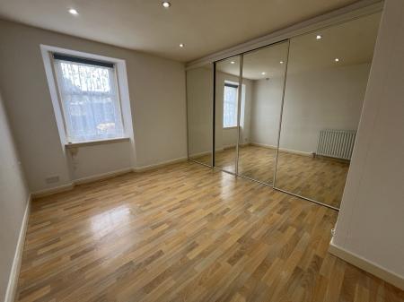 2 bedroom Flat to let in Kingsmills, Elgin, Moray, IV30