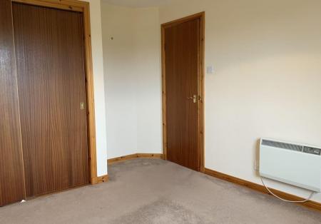 1 bedroom Flat to let in Wards Court, Elgin, Moray, IV30