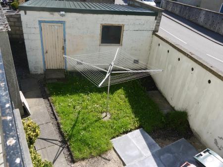 2 bedroom Flat to let in North Street, Elgin, Moray, IV30