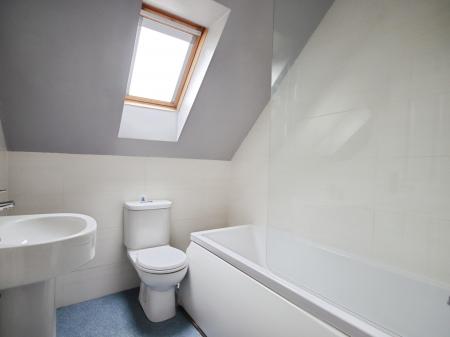 2 bedroom Flat to let in Blairdaff Court, Buckie, Moray, AB56