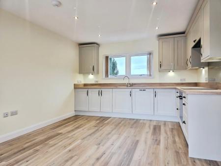 4 bedroom Detached house to let in Overton Cottage, Craigellachie, Moray, AB38