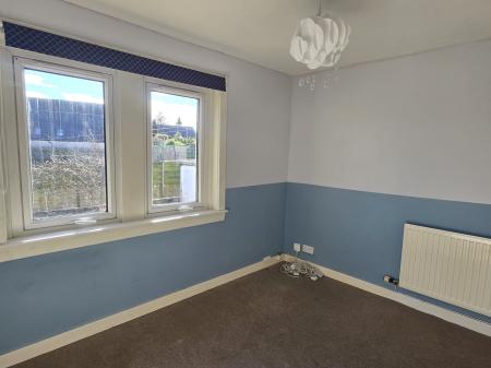 2 bedroom Flat to let in North Street, Elgin, Moray, IV30
