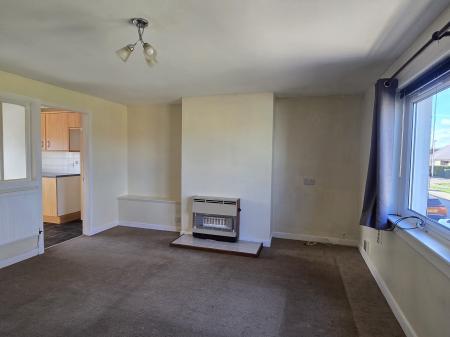 2 bedroom Flat to let in North Street, Elgin, Moray, IV30