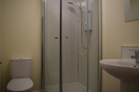 1 bedroom Flat to let in High Street, Elgin, Moray, IV30