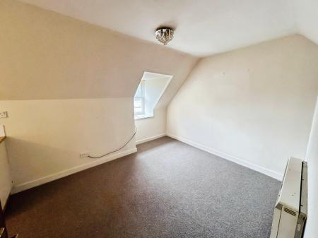 1 bedroom Flat to let in High Street, Elgin, Moray, IV30