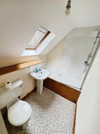 1 bedroom Flat to let in High Street, Elgin, Moray, IV30