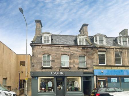 1 bedroom Flat to let in High Street, Elgin, Moray, IV30