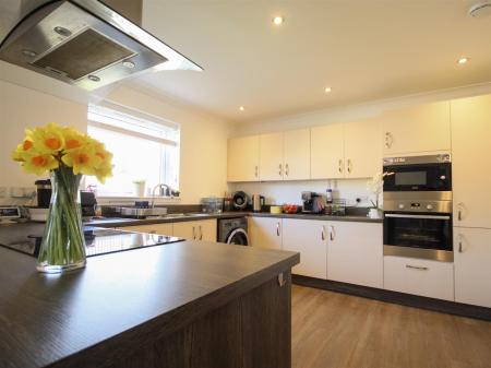 4 bedroom Detached house for sale in Lesmurdie Road, Elgin