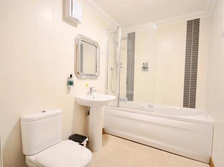 2 bedroom House for sale in Nairn Road, Forres