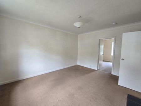 2 bedroom Flat to let in Kingsmills, Elgin, Moray, IV30