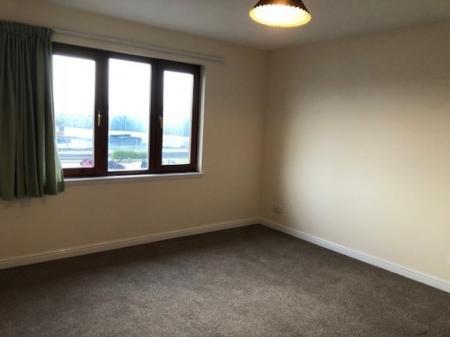 2 bedroom Flat to let in South Park Court, Elgin, Moray, IV30
