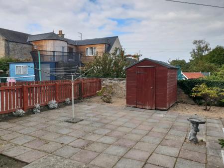 2 bedroom Semi-detached house to let in Hawthorn Road, Elgin, Moray, IV30