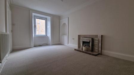 2 bedroom Terraced House to let in James Street, Lossiemouth, Moray, IV31