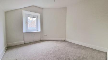 2 bedroom Terraced House to let in James Street, Lossiemouth, Moray, IV31
