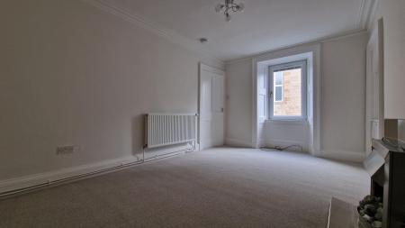 2 bedroom Terraced House to let in James Street, Lossiemouth, Moray, IV31