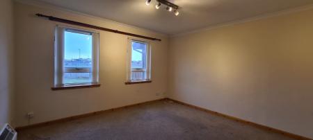 2 bedroom Flat to let in Ashgrove Square, Elgin, Moray, IV30
