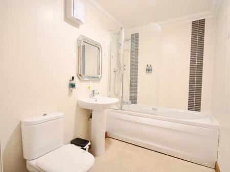 2 bedroom Flat for sale in Pine Court, Forres, Moray, IV36