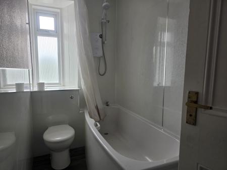 1 bedroom Flat to let in New Street, Rothes, Moray, AB38