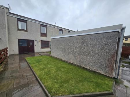 2 bedroom Terraced House to let in Councillors Walk, Elgin, Moray, IV30
