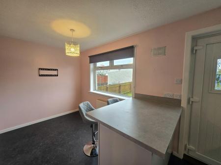 2 bedroom Terraced House to let in Councillors Walk, Elgin, Moray, IV30